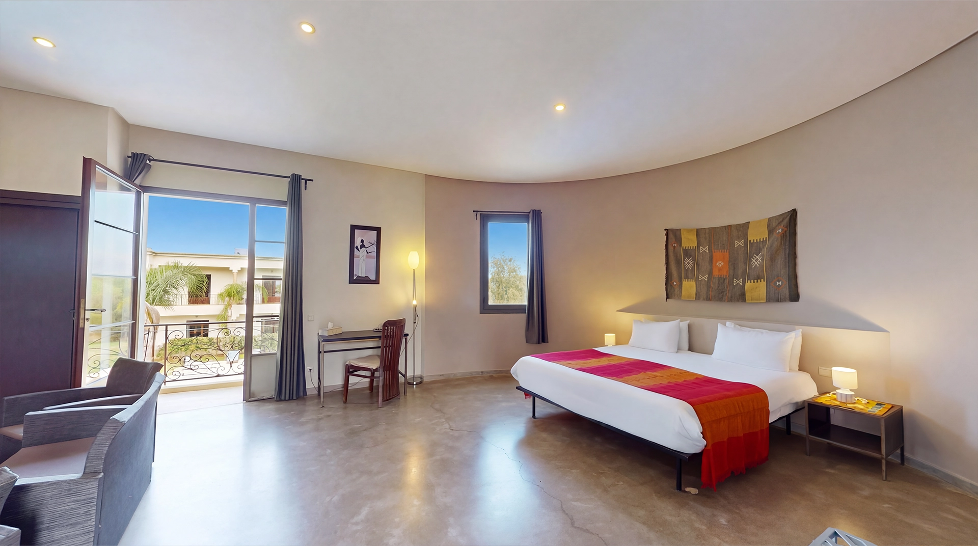 chambre-triple-fes-villa-agapanthe-terrasse-vue-piscine-01